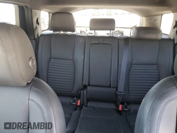 2018 Land Rover Discovery with VIN SALCT2RX5JH749971, listed as a Copart auction lot 68602314 with 57,434 mi miles and Salvage Title. Bid and sale history available at DreamBid. Image 10.