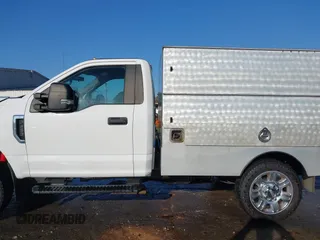 2017 Ford F-250 XLT с VIN 1FTBF2B68HED91160, выставлен на аукционе IAAI как лот 41769830 с пробегом 113 173 миль миль и . История ставок и продаж доступна на DreamBid. Изображение 14.