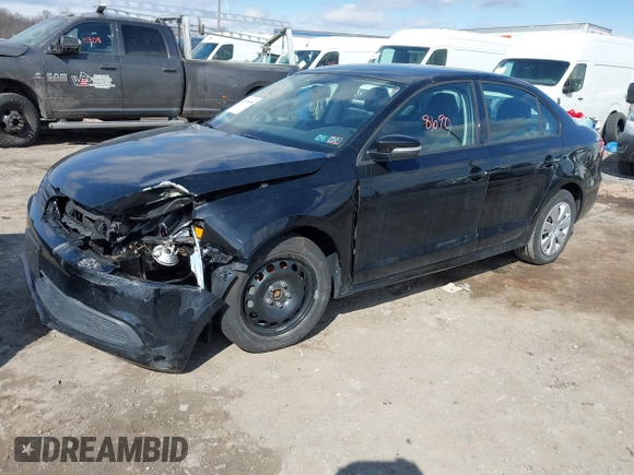 2012 Volkswagen Jetta SE z VIN 3VWDP7AJXCM339022, wystawiony jako IAAI lot #41688690 z przebiegiem 104 120 mil mil oraz . Historia ofert i sprzedaży dostępna na DreamBid. Obrazek 2.