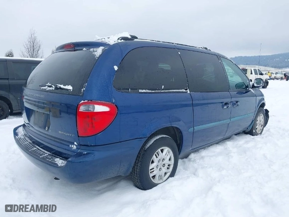 2001 Dodge Caravan Sport with VIN 2B4GP44RX1R229672, listed as a IAAI auction lot 41494222 with 217,673 mi miles. Bid and sale history available at carsss.com. Image 4.
