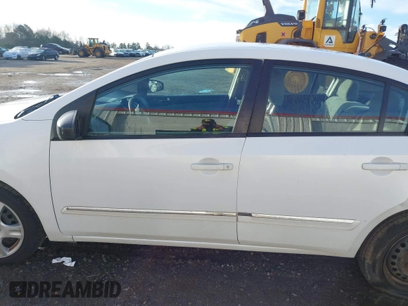 2011 Nissan Sentra 2.0 with VIN 3N1AB6AP0BL715995, listed as a IAAI auction lot 41216406 with 187,697 mi miles and . Bid and sale history available at DreamBid. Image 14.