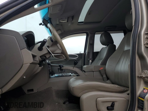 2005 Jeep Grand Cherokee Laredo с VIN 1J8HR48N85C586137, выставлен на аукционе Copart как лот 60071895 с пробегом Не указан миль и Чистый • Clean title. История ставок и продаж доступна на DreamBid. Изображение 7.