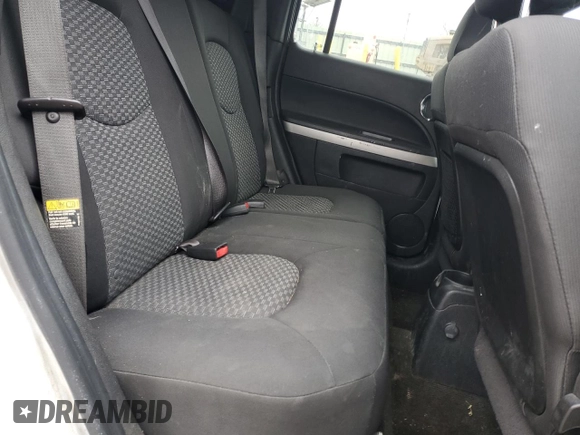 2010 Chevrolet HHR LS with VIN 3GCAAADB4AS561511, listed as a Copart auction lot 52182815 with 185,842 mi miles and Salvage title. Bid and sale history available at DreamBid. Image 11.