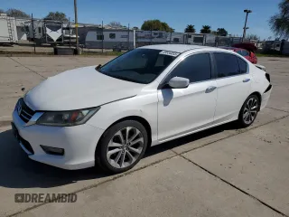 2015 Honda Accord Sport with VIN 1HGCR2F57FA067488, listed as a Copart auction lot 49556055 with 274,063 mi miles and Salvage Title. Bid and sale history available at DreamBid. Image 1.