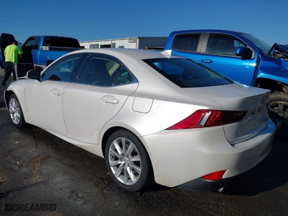 2016 Lexus IS 200t with VIN JTHBA1D25G5002149, listed as a IAAI auction lot 41891161 with 83,014 mi miles. Bid and sale history available at carsss.com. Image 3.