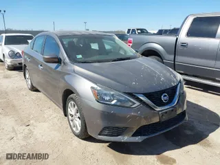 2016 Nissan Sentra SR with VIN 3N1AB7AP6GY265978, listed as a IAAI auction lot 41449313 with 200,000 mi miles. Bid and sale history available at carsss.com. Image 1.