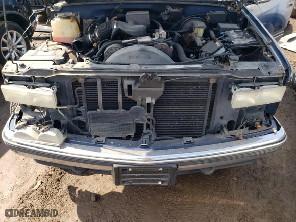 1999 Chevrolet Tahoe Z71 with VIN 1GNEK13R2XJ523810, listed as a Copart auction lot 64247874 with 151,373 mi miles and Salvage Title. Bid and sale history available at carsss.com. Image 11.