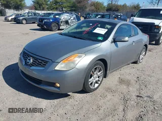 2008 Nissan Altima 3.5 SE with VIN 1N4BL24E88C148687, listed as a IAAI auction lot 41835629 with 217,842 mi miles. Bid and sale history available at carsss.com. Image 18.