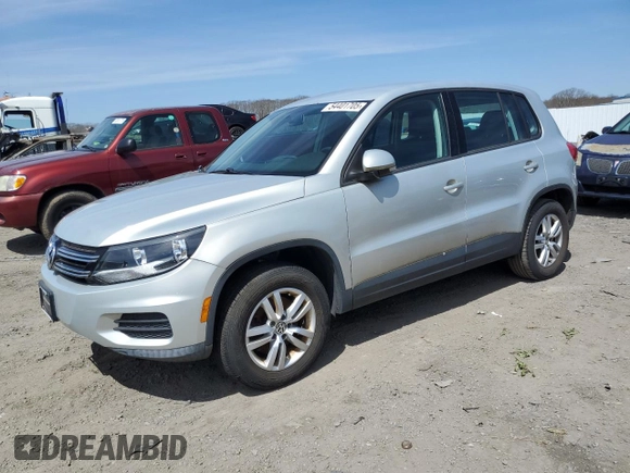 2012 Volkswagen Tiguan S with VIN WVGBV7AX6CW599465, listed as a Copart auction lot 54401705 with 107,434 mi miles and Clean Title. Bid and sale history available at DreamBid. Image 1.