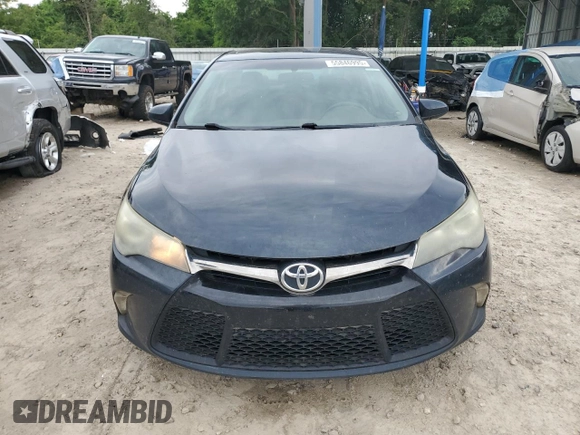 2015 Toyota Camry XLE with VIN 4T1BF1FK1FU014007, listed as a Copart auction lot 55846995 with 218,196 mi miles and Salvage Title. Bid and sale history available at DreamBid. Image 5.