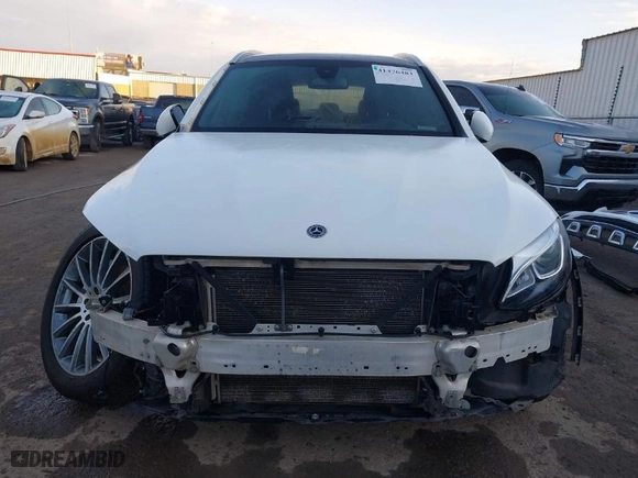 2018 Mercedes-Benz GLC with VIN WDC0G4KB0JV109381, listed as a IAAI auction lot 41476483 with 144,632 mi miles. Bid and sale history available at carsss.com. Image 13.