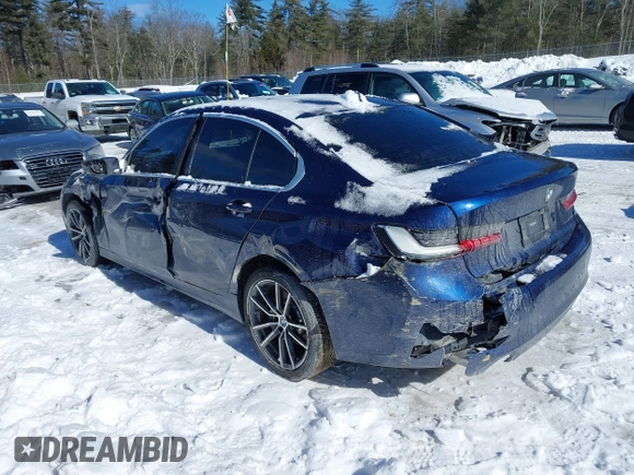 2019 BMW 3 Series 330i xDrive with VIN WBA5R7C59KAJ82495, listed as a IAAI auction lot 41597332 with 79,192 mi miles. Bid and sale history available at carsss.com. Image 3.