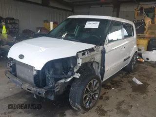 2011 Kia Soul + with VIN KNDJT2A24B7716580, listed as a IAAI auction lot 41974058 with 139,940 mi miles. Bid and sale history available at carsss.com. Image 18.