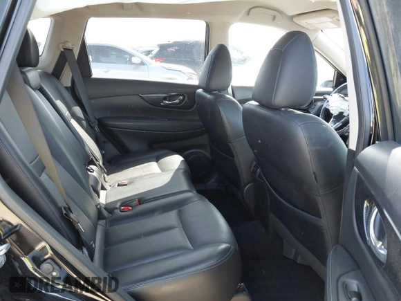 2018 Nissan Rogue SV with VIN JN8AT2MT1JW464557, listed as a IAAI auction lot 42004643 with 111,545 mi miles and . Bid and sale history available at carsss.com. Image 8.