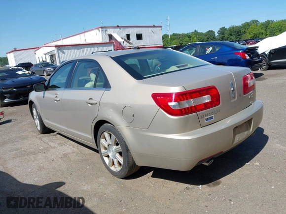 2007 Lincoln MKZ z VIN 3LNHM26T27R627910, wystawiony jako IAAI lot #42399022 z przebiegiem 245 768 mil mil oraz . Historia ofert i sprzedaży dostępna na DreamBid. Obrazek 3.