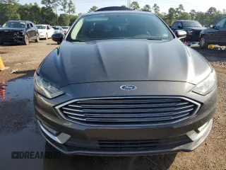 2017 Ford Fusion SE with VIN 3FA6P0H77HR346846, listed as a Copart auction lot 61825065 with 100,245 mi miles and Salvage title. Bid and sale history available at DreamBid. Image 5.