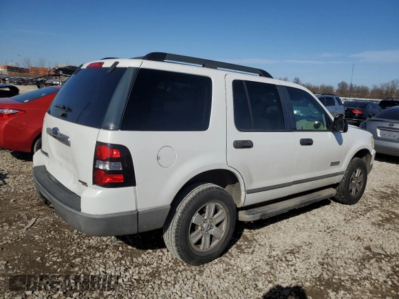 2006 Ford Explorer XLS z VIN 1FMEU72E76UA58986, wystawiony jako Copart lot #49586595 z przebiegiem 158 902 mil mil oraz Szkoda całkowita • Salvage title. Historia ofert i sprzedaży dostępna na DreamBid. Obrazek 3.