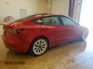 2023 Tesla Model 3 z VIN 5YJ3E1EA7PF435390, wystawiony jako Copart lot #66231225 z przebiegiem 102 214 mil mil oraz Czysty tytuł • Clean title. Historia ofert i sprzedaży dostępna na DreamBid. Obrazek 3.