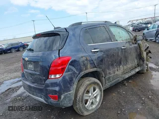 2018 Chevrolet Trax LT with VIN 3GNCJPSB6JL416227, listed as a IAAI auction lot 41954191 with 58,076 mi miles and . Bid and sale history available at carsss.com. Image 4.