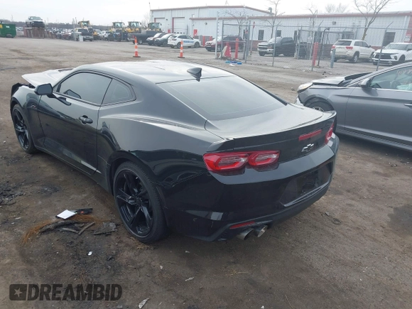 2021 Chevrolet Camaro LT1 с VIN 1G1FF1R72M0142413, выставлен на аукционе IAAI как лот 42026490 с пробегом Не указан миль и . История ставок и продаж доступна на DreamBid. Изображение 3.