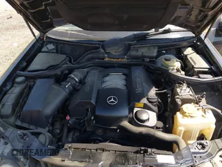 2000 Mercedes-Benz E 320 with VIN WDBJF65J2YB105399, listed as a IAAI auction lot 42076107 with 277,701 mi miles and . Bid and sale history available at DreamBid. Image 10.