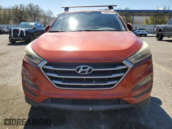 2017 Hyundai Tucson SE with VIN KM8J33A48HU329608, listed as a Copart auction lot 49681145 with 113,123 mi miles and Salvage Title. Bid and sale history available at DreamBid. Image 5.