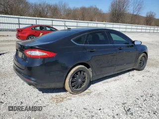 2015 Ford Fusion SE with VIN 1FA6P0H72F5130225, listed as a Copart auction lot 48493425 with 249,867 mi miles and Clean Title. Bid and sale history available at carsss.com. Image 3.