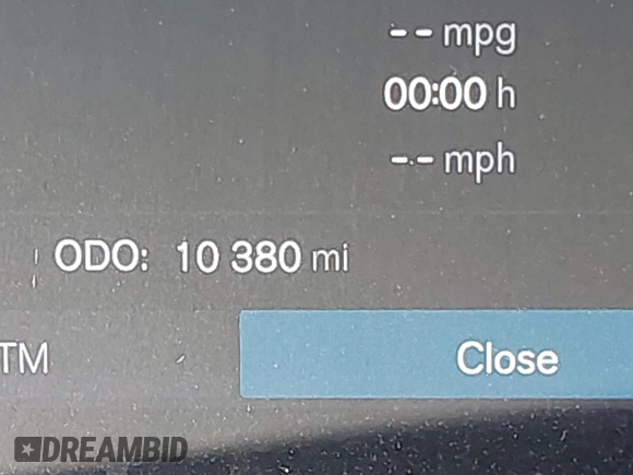 2025 Volvo XC90 Plus with VIN YV4062PB3S1366904, listed as a IAAI auction lot 42651118 with 10,380 mi miles and . Bid and sale history available at DreamBid. Image 15.