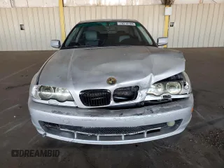 2002 BMW 3 Series 325Ci with VIN WBABN33452JW52200, listed as a Copart auction lot 76210184 with 377,385 mi miles and Non Repairable. Bid and sale history available at carsss.com. Image 5.