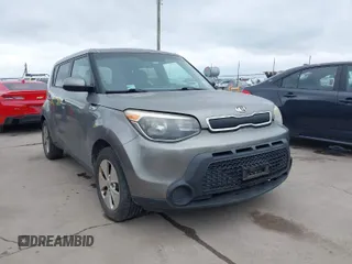 2015 Kia Soul with VIN KNDJN2A2XF7124858, listed as a IAAI auction lot 41904614 with 160,917 mi miles. Bid and sale history available at carsss.com. Image 1.