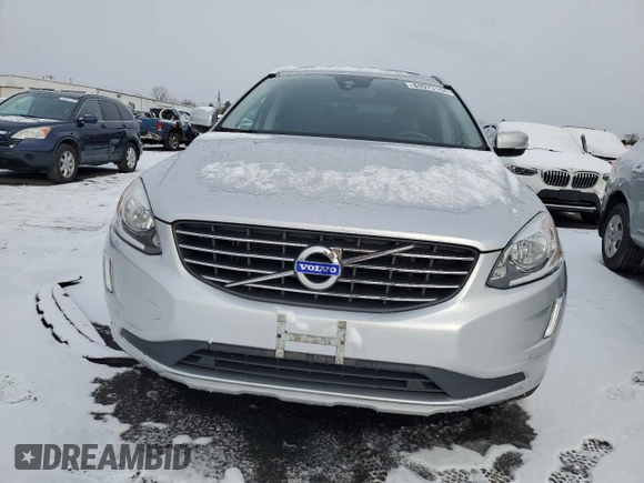 2016 Volvo XC60 T5 Premier with VIN YV4612RK5G2825535, listed as a Copart auction lot 84975144 with 74,677 mi miles and Salvage Title. Bid and sale history available at carsss.com. Image 5.