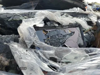 2023 Ford F-150 Lightning Pro с VIN 1FT6W1EV1PWG00813, выставлен на аукционе Copart как лот 44388625 с пробегом Не указан миль и На запчасти • Non repairable. История ставок и продаж доступна на DreamBid. Изображение 9.