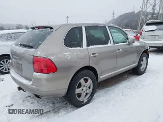 2005 Porsche Cayenne S with VIN WP1AB29P95LA64116, listed as a IAAI auction lot 41258550 with 162,712 mi miles. Bid and sale history available at carsss.com. Image 4.