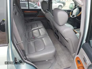 2004 Lexus LX 470 z VIN JTJHT00W143546192, wystawiony jako IAAI lot #41673810 z przebiegiem 232 196 mil mil oraz . Historia ofert i sprzedaży dostępna na DreamBid. Obrazek 8.