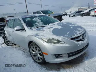 2013 Mazda 6 i Touring Plus z VIN 1YVHZ8EH7D5M17186, wystawiony jako IAAI lot #41532531 z przebiegiem 88 933 mil mil oraz . Historia ofert i sprzedaży dostępna na DreamBid. Obrazek 1.