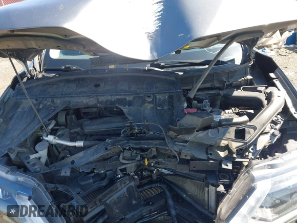 2019 Nissan Rogue SV with VIN JN8AT2MV2KW396353, listed as a IAAI auction lot 41936629 with 110,663 mi miles. Bid and sale history available at carsss.com. Image 10.