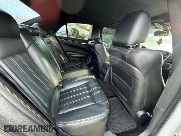 2017 Chrysler 300 S with VIN 2C3CCABG5HH669008, listed as a Copart auction lot 79385184 with 90,558 mi miles and Clean Title. Bid and sale history available at DreamBid. Image 6.