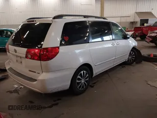 2007 Toyota Sienna CE with VIN 5TDZK23C07S008562, listed as a IAAI auction lot 41517454 with 217,987 mi miles and . Bid and sale history available at DreamBid. Image 4.