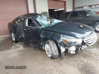2015 Ford Taurus SE with VIN 1FAHP2D8XFG104978, listed as a IAAI auction lot 40322922 with Not Provided miles and . Bid and sale history available at carsss.com. Image 1.