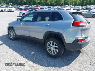 2016 Jeep Cherokee Altitude with VIN 1C4PJMCBXGW183284, listed as a IAAI auction lot 42346167 with 144,493 mi miles and . Bid and sale history available at DreamBid. Image 3.