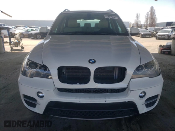2013 BMW X5 xDrive35i with VIN 5UXZV4C55D0G50490, listed as a Copart auction lot 49876325 with 108,815 mi miles and Salvage Title. Bid and sale history available at carsss.com. Image 5.