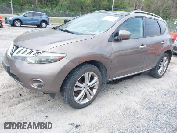 2010 Nissan Murano SL with VIN JN8AZ1MW6AW134027, listed as a IAAI auction lot 42136638 with 111,254 mi miles. Bid and sale history available at carsss.com. Image 2.