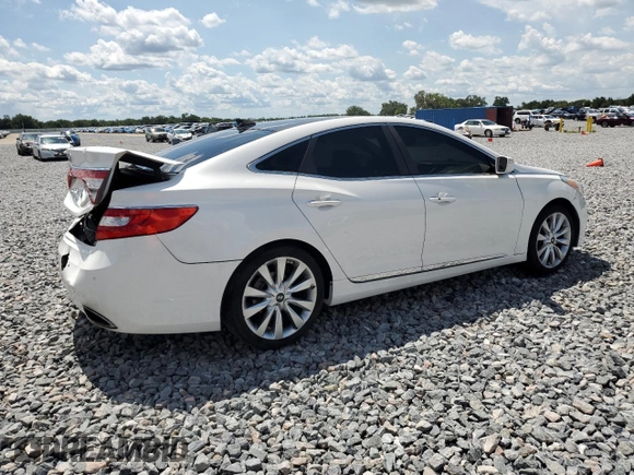 2013 Hyundai Azera z VIN KMHFH4JG4DA310590, wystawiony jako Copart lot #62472335 z przebiegiem 75 311 mil mil oraz Nie do naprawy • Non repairable. Historia ofert i sprzedaży dostępna na DreamBid. Obrazek 3.