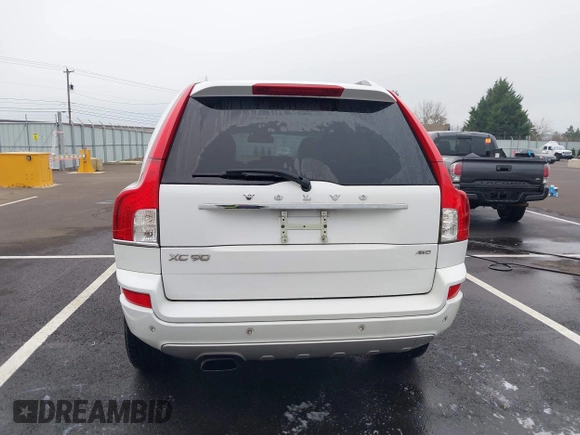 2014 Volvo XC90 with VIN YV4952CZ4E1680532, listed as a IAAI auction lot 40978944 with 94,525 mi miles and . Bid and sale history available at DreamBid. Image 17.