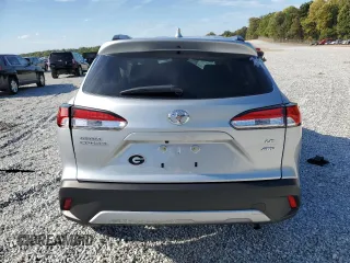 2023 Toyota Corolla Cross LE z VIN 7MUBAABG0PV074344, wystawiony jako Copart lot #70101104 z przebiegiem 9 577 mil mil oraz Szkoda całkowita • Salvage title. Historia ofert i sprzedaży dostępna na DreamBid. Obrazek 6.