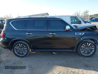2018 Infiniti QX80 with VIN JN8AZ2NE0J9195724, listed as a IAAI auction lot 41778410 with 137,315 mi miles. Bid and sale history available at carsss.com. Image 14.