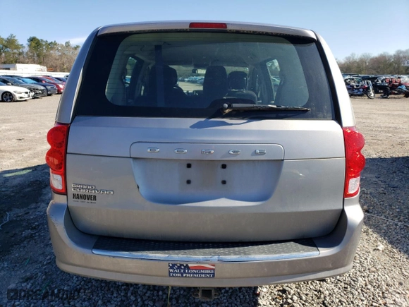2014 Dodge Grand Caravan SE with VIN 2C4RDGBG3ER411808, listed as a Copart auction lot 45054395 with 82,392 mi miles and Salvage Title. Bid and sale history available at carsss.com. Image 6.