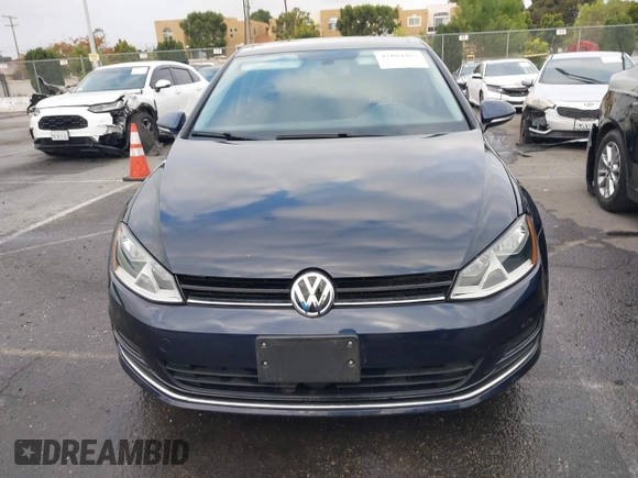 2017 Volkswagen Golf S z VIN 3VW217AU1HM043235, wystawiony jako IAAI lot #42104485 z przebiegiem 66 746 mil mil oraz . Historia ofert i sprzedaży dostępna na DreamBid. Obrazek 13.