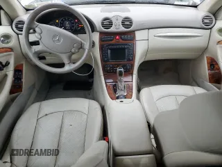 2004 Mercedes-Benz CLK 320 with VIN WDBTK65G24T009947, listed as a Copart auction lot 85880954 with 64,922 mi miles and Clean Title. Bid and sale history available at DreamBid. Image 8.