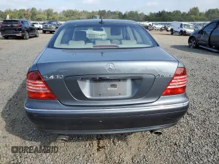 2005 Mercedes-Benz S-Class 4.3L with VIN WDBNG83J65A454791, listed as a Copart auction lot 70132074 with 221,612 mi miles and Salvage Title. Bid and sale history available at carsss.com. Image 6.